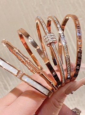 真金电镀锆石钛钢手镯韩国简约高级感手环小众气质百搭手饰女