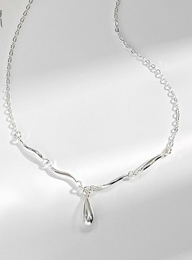 S925纯银小众设计感水滴波浪项链女甜美小清新光面吊坠锁骨链