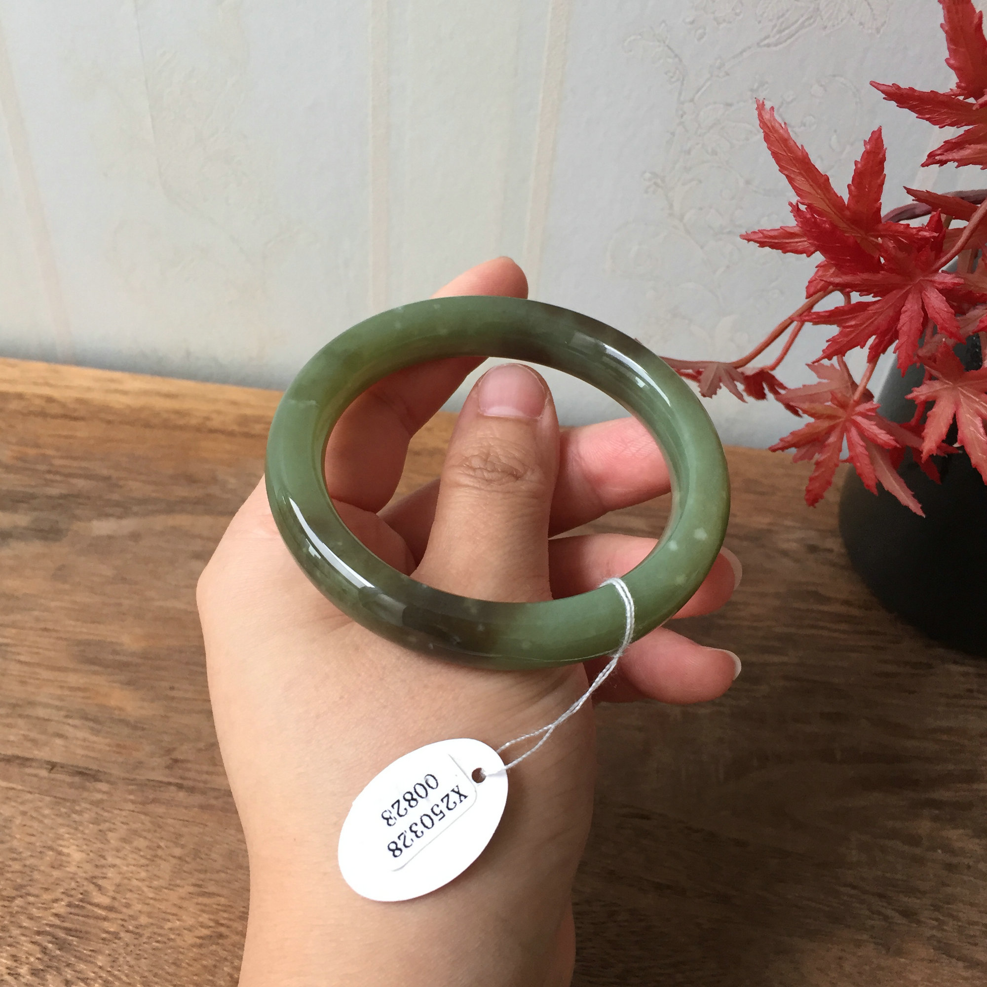 天然新疆和田玉若羌青黄口玉镯子
