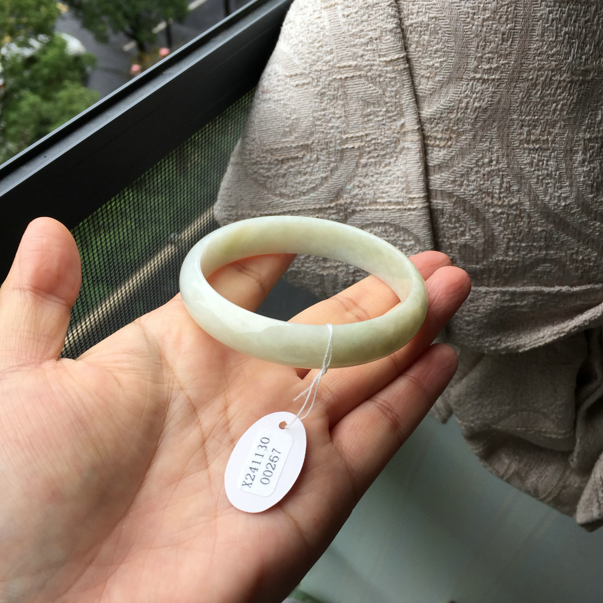 天然A货缅甸料翡翠正圈手镯女款