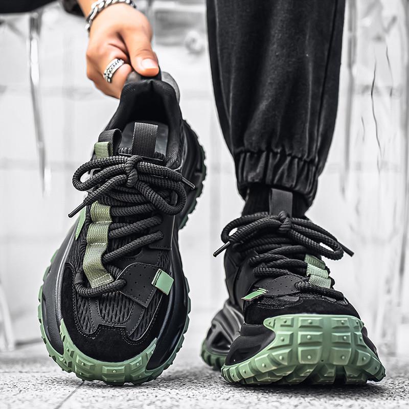 大头宽脚男鞋秋冬季轮胎底防滑跑步运动鞋青少年莆田厚底老爹潮鞋