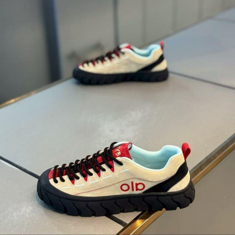 翻毛皮男鞋2025新款秋冬季欧洲站运动休闲皮面板鞋德训赛车阿甘鞋