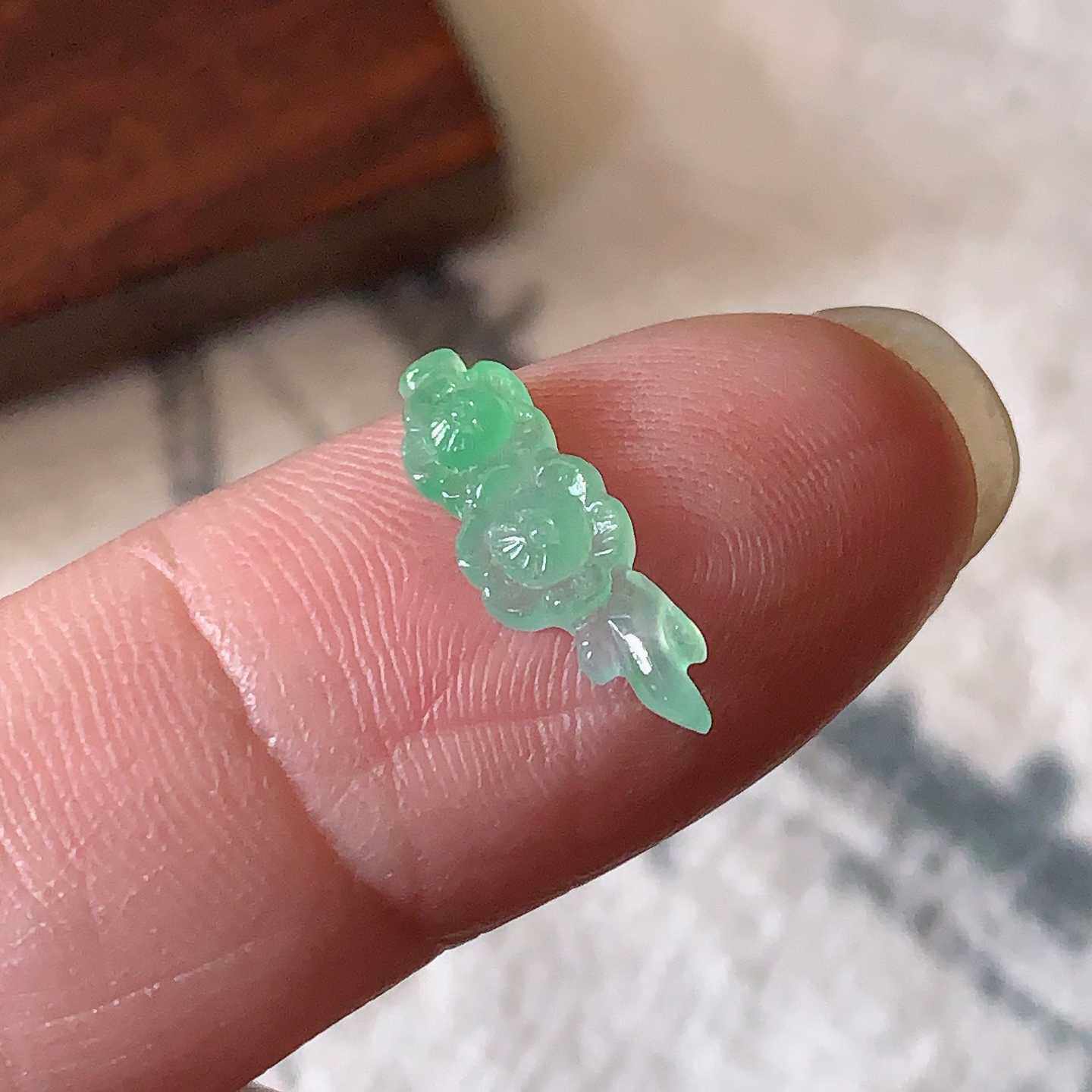 翠都翡翠珠宝缅甸天然A货玉石裸石镶嵌面冰种满绿梅花500068