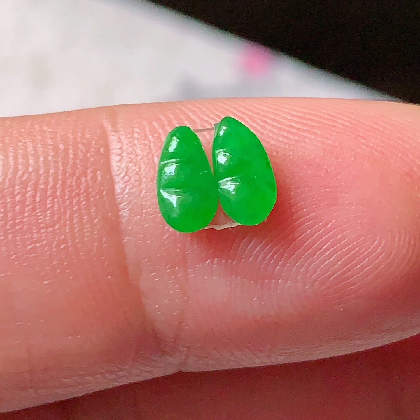 天然翡翠A货玉石裸石戒面镶嵌面送证书阳绿四季豆一对600932