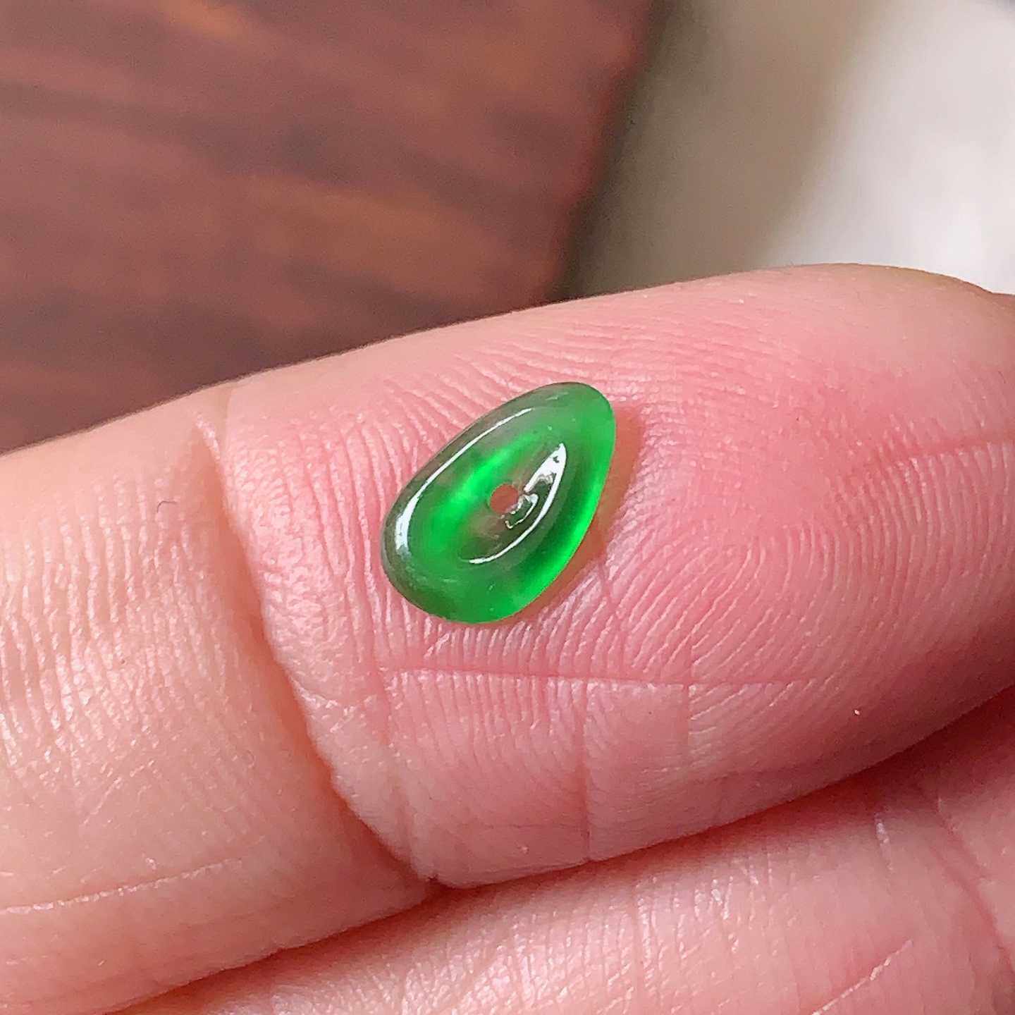 翠都翡翠珠宝天然A货玉石裸石镶嵌面冰种阳绿水滴形玉扣000130