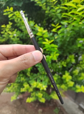 艾诺琪化妆刷新大师系列m118精细眼线刷纤维毛微瑕疵款