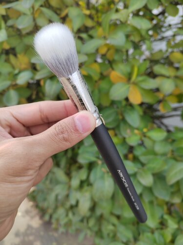 艾诺琪化妆刷新大师m209细光峰羊毛双层坡型点彩刷修容刷微瑕疵款