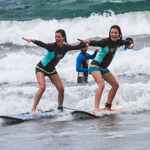 初海 澳洲黄金海岸冲浪课程体验冲浪者天堂主海滩宽滩无需经验