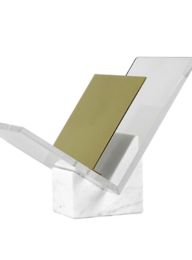 轻奢风样板间透明桌面软装饰品