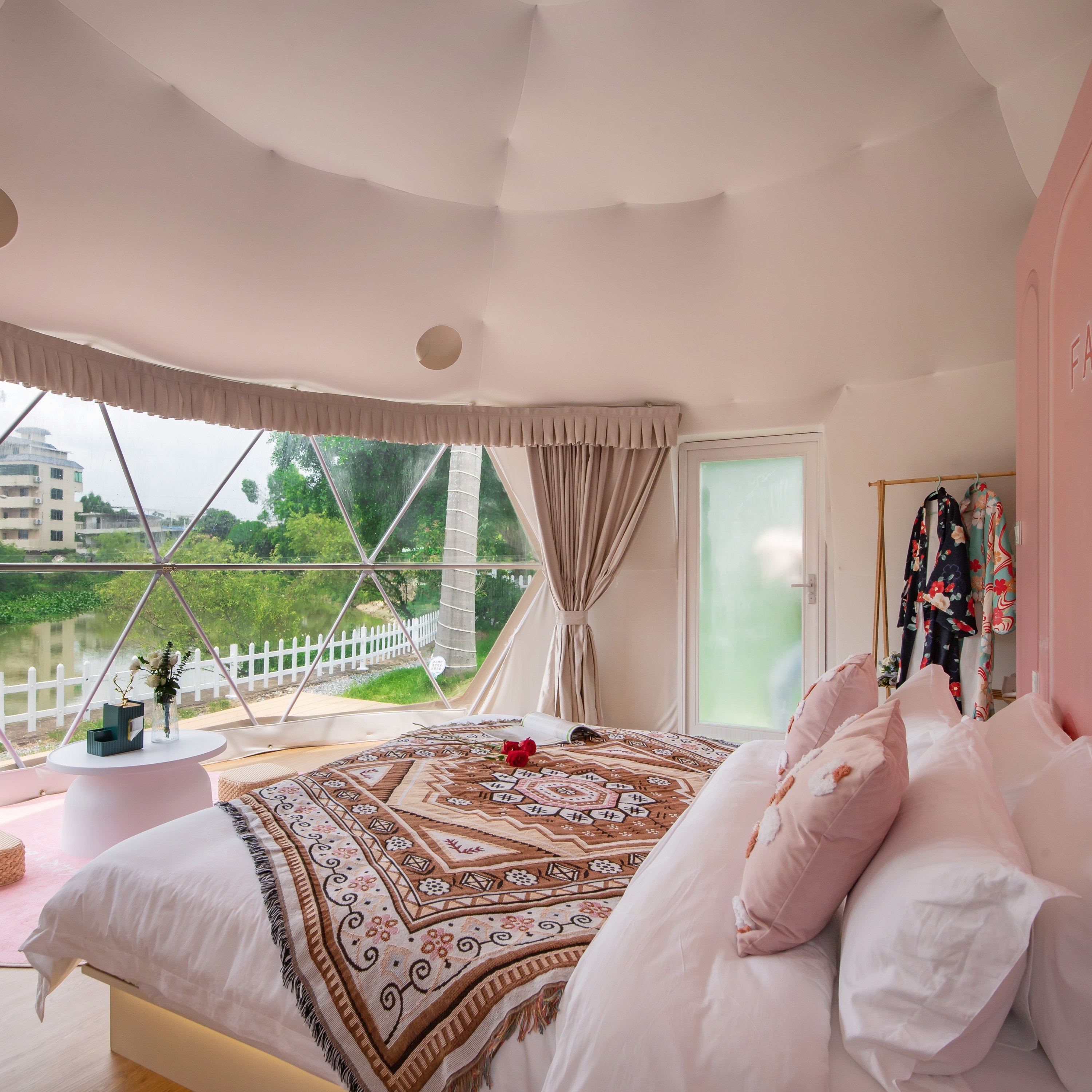 广州溪里Stream · 畅野露营地2天1晚 星空帐篷丨围炉煮茶/烧烤/火锅·过夜露营,景点门票/演艺演出/周边游,境内露营,淘宝优惠券,粉丝福利购,淘宝优惠卷