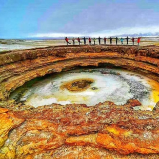 喀什出发木吉火山口白沙湖卡湖慕士塔格冰川公园2日游(2人起订)