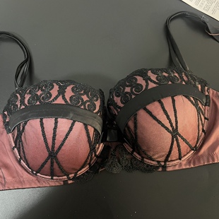 YI75D 80B半杯聚拢有型薄棉舒适软钢圈2排扣承托有型可