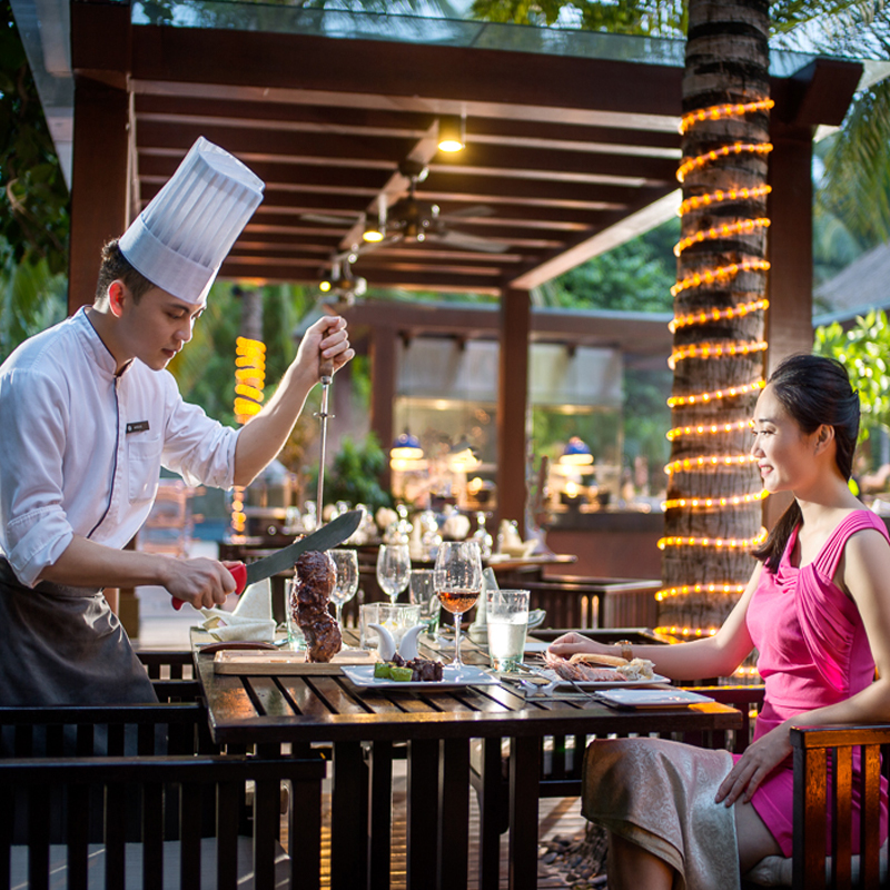 【餐饮】三亚湾海居铂尔曼度假酒店BBQ烧烤海鲜自助餐