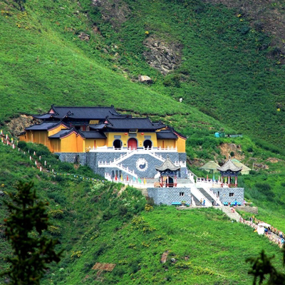 天山大峡谷一日游