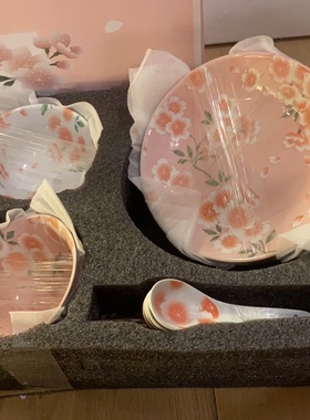 ZFTWCOM230008 樱之美16件餐具套装无礼盒