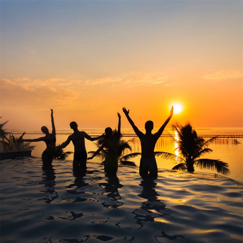 [珠海海泉湾度假区-珠海海泉湾海洋温泉票+自助餐+亲亲鱼+神秘岛