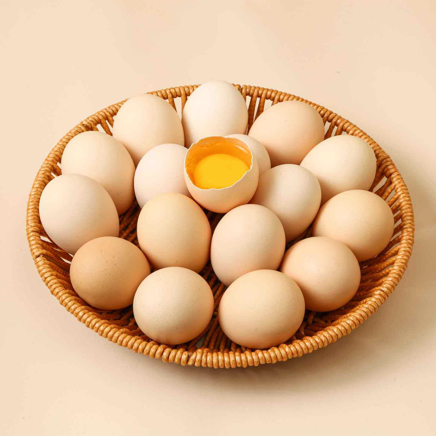 正宗散养柴鸡蛋土鸡蛋营养丰富6枚/20枚/40枚农家现捡新鲜蛋黄