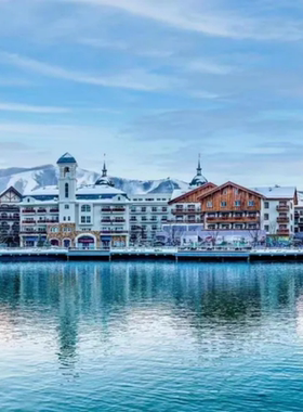 【滑进滑出】张家口富龙风铃乐谷焕活酒店1-2晚+双人1-2天富龙滑雪场雪票富龙四季小镇