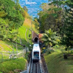 马来西亚吉隆坡槟城五天四晚 马六甲太子城槟城升旗山壁画村旅游