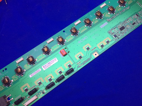 原装创维47L01HF背光高压板VIT70081.00 REV2 I470H2-12A-L102C