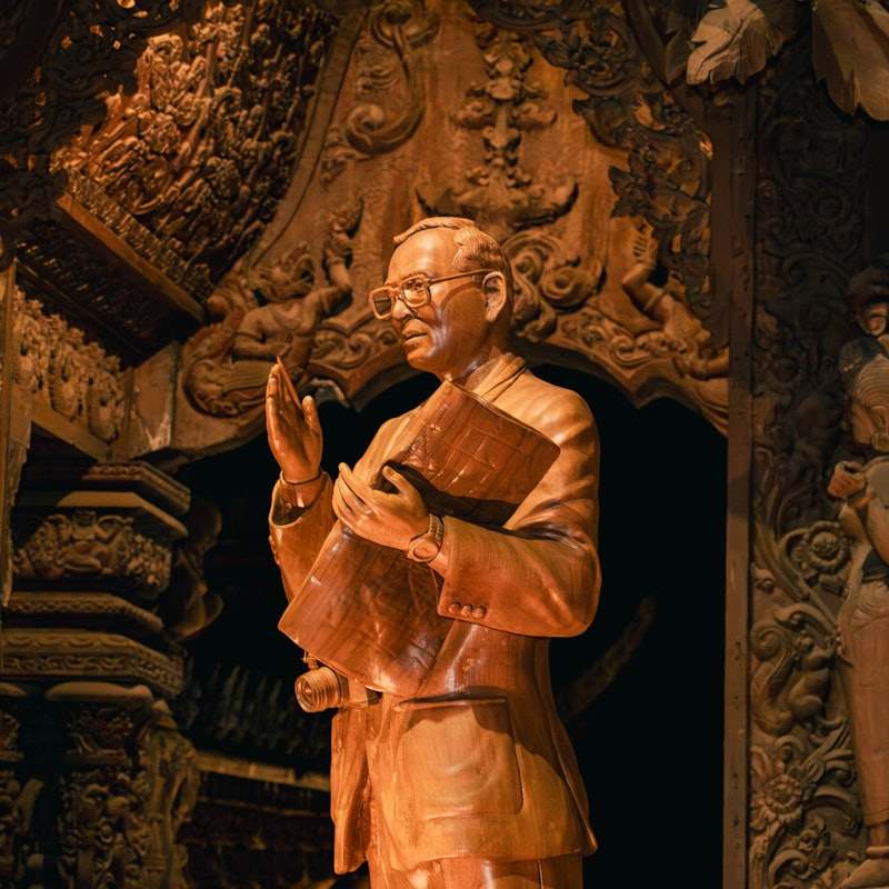 [真理寺-夜间票]以大城王国为主题的海边木制城堡和寺庙混合体。