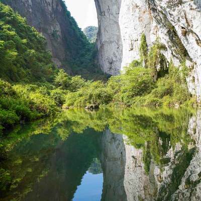 贵州旅游贵阳出发安顺天印山+大圣之眼-喀斯特奇观徒步一日跟团游