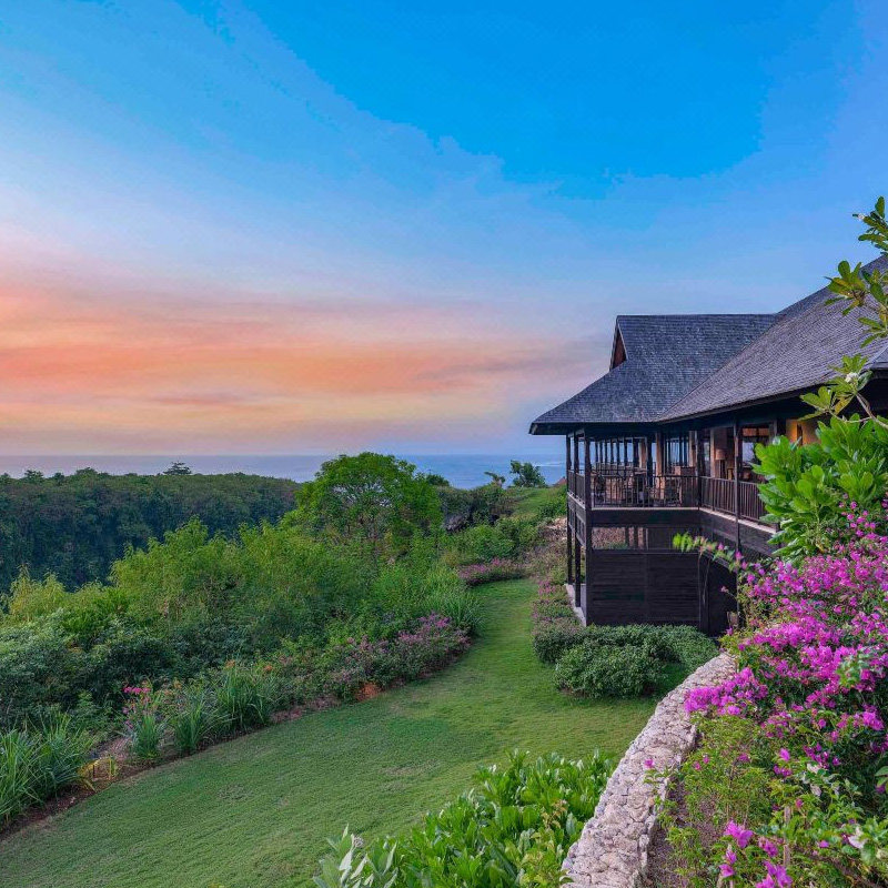 实名预定保证入住，预定后可致电酒店查询 旅行社协议价官方预定，帮您省钱省心 全球奢华酒店均可咨询，全程一对一客服接待 找客服询底价，享VIP礼遇套餐(送双早+消费券等)