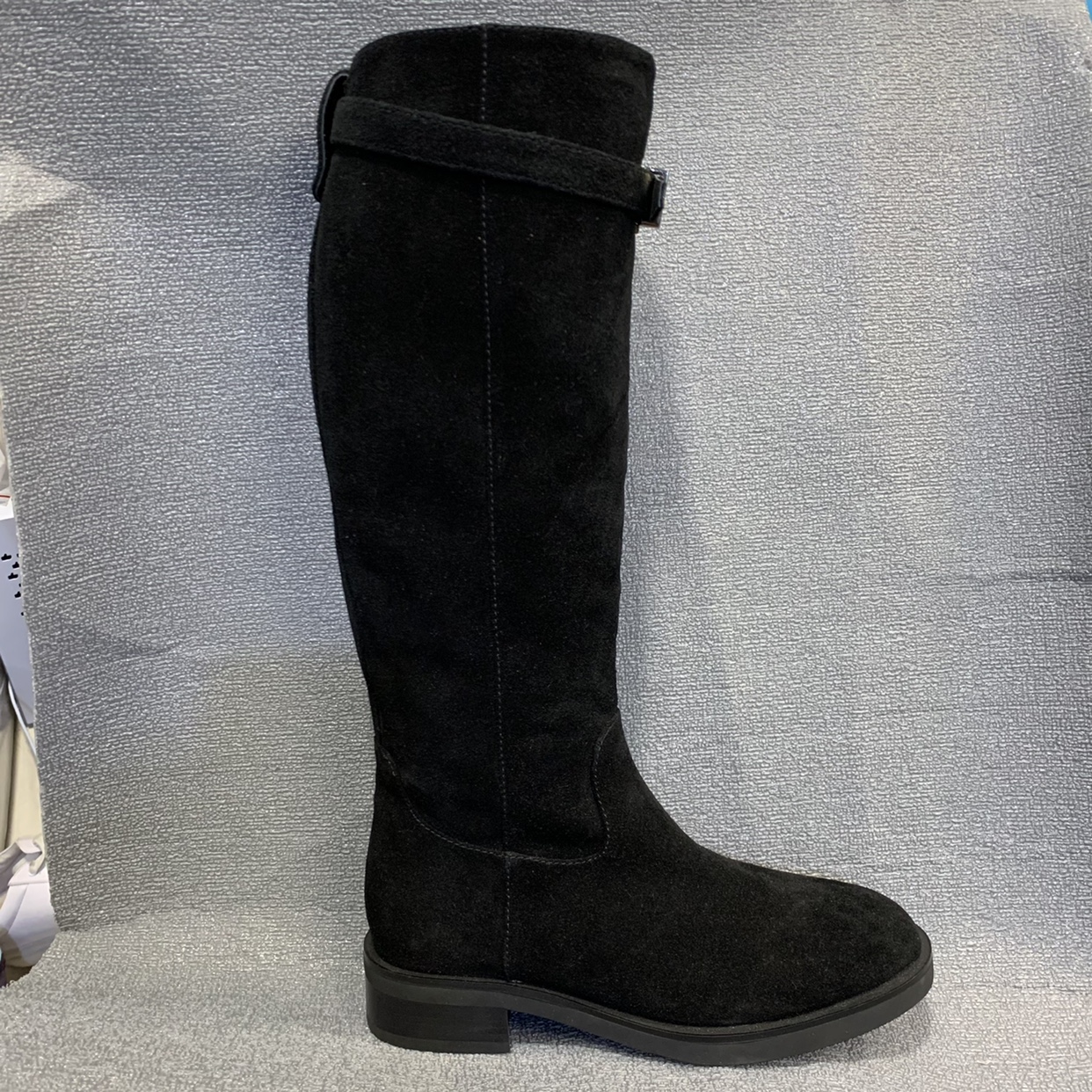 年中不退货特别福利黑色羊京皮36孤码内侧半拉链