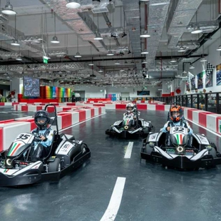 [澳门葡京人卡丁车funfunkart-卡丁车体验]FUN FUN 卡丁车8分钟体验