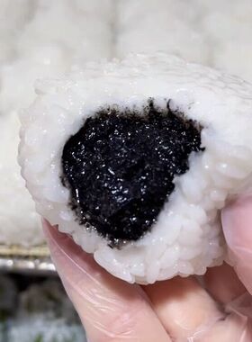 手工黑芝麻馅糍毛团糯米团小吃擂金团麻糍宁波特产传统糕点