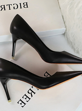 高跟鞋女百搭细跟气质尖头单鞋2024春秋新款中跟大码女鞋子41一43