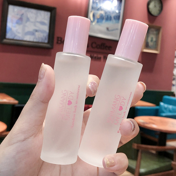 樱花香水女学生持久淡香清新自然少女水蜜桃越南香水30ml桃之夭夭