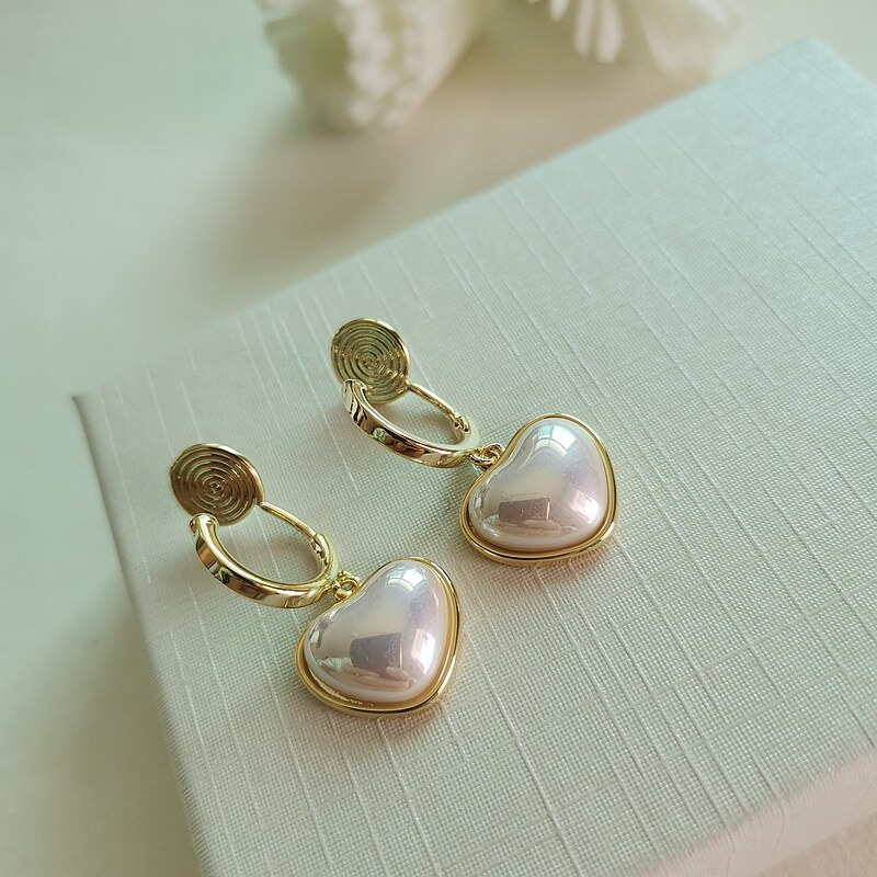 2023新款无耳洞蚊香盘耳夹一体式免打孔耳钉爱心人鱼姬珍珠耳环女