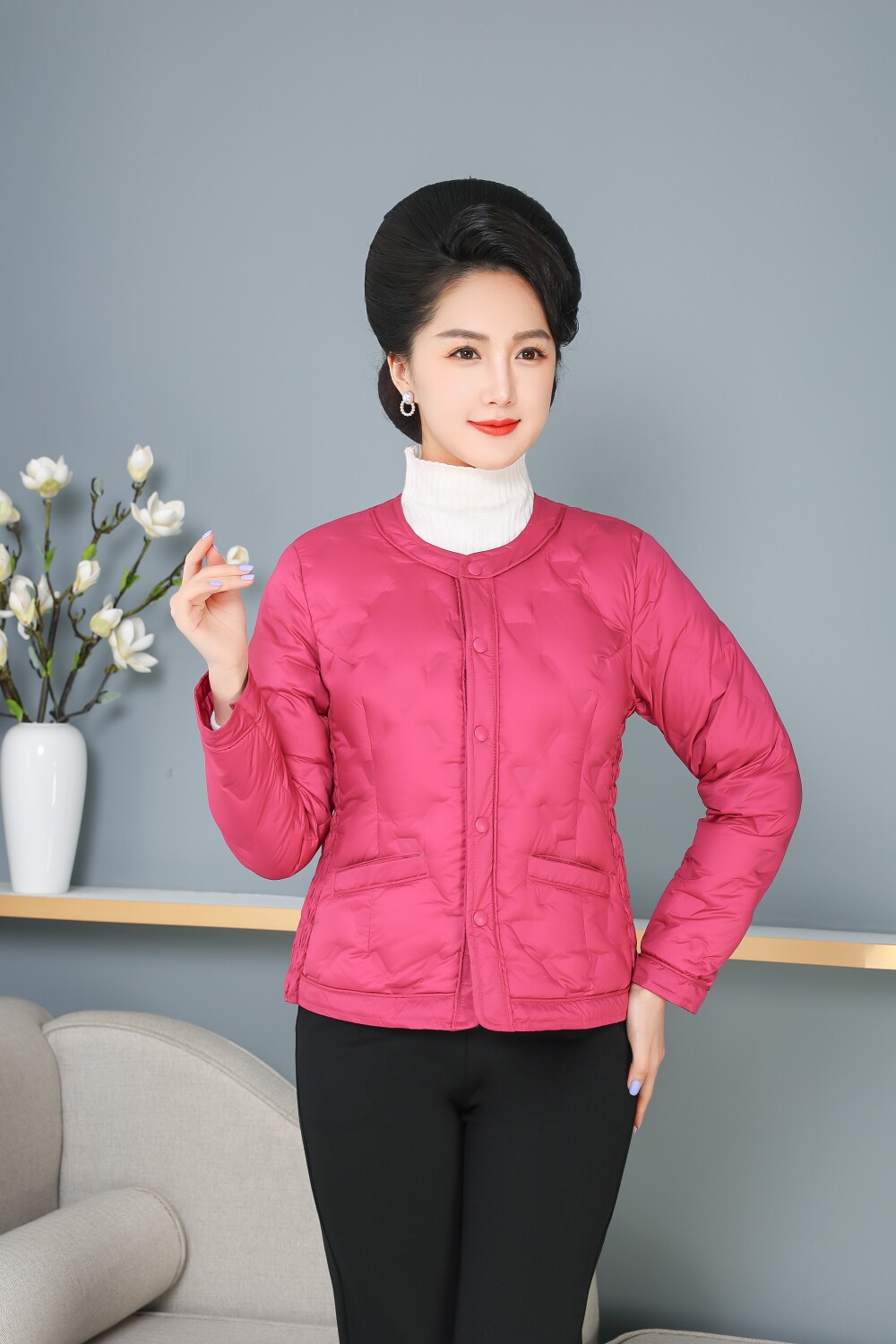 川冠思羽2025女式羽绒服羽绒内衣内胆保暖修身显瘦气质百搭款