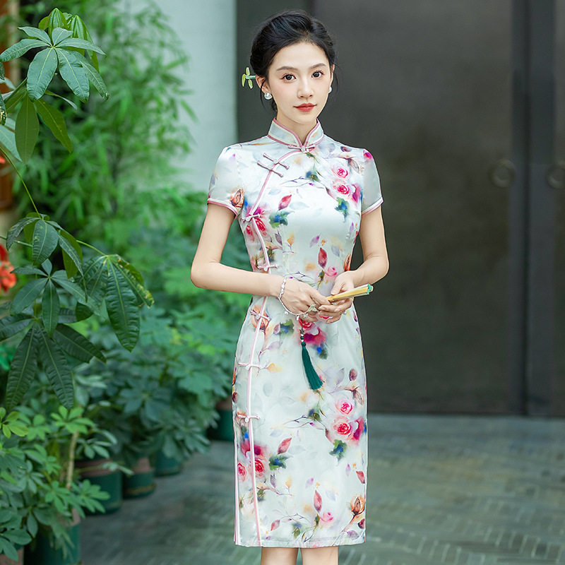 小个子白色真丝旗袍中式桑蚕丝连衣裙日常短款连衣裙
