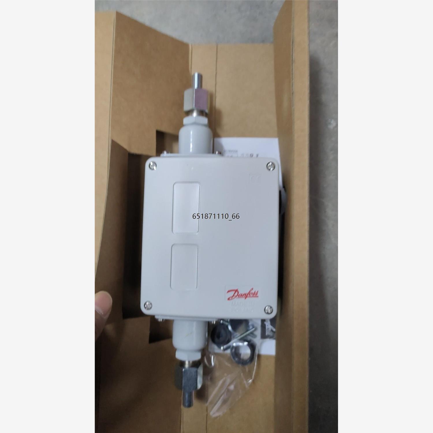 丹佛斯压差控制器RT260A