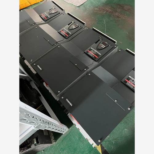 9新东芝VF-AS1系列变频器 VFAS1-4550PL-W