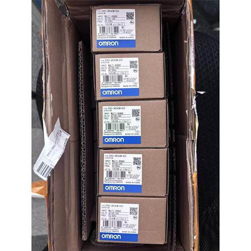 全新欧姆龙温控器E5EC-QR