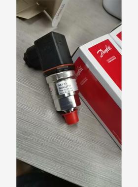 AKS33压力传感器060G2115，压力范围0-25bar