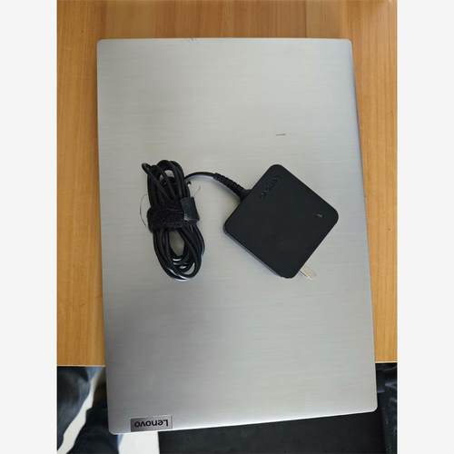 自用的 联想ldeaPad15sIML2020 i5独显 保