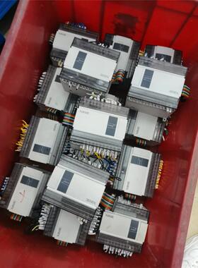 信捷PLC扩展，型号XD-E16X16YR仓库有20多个，型