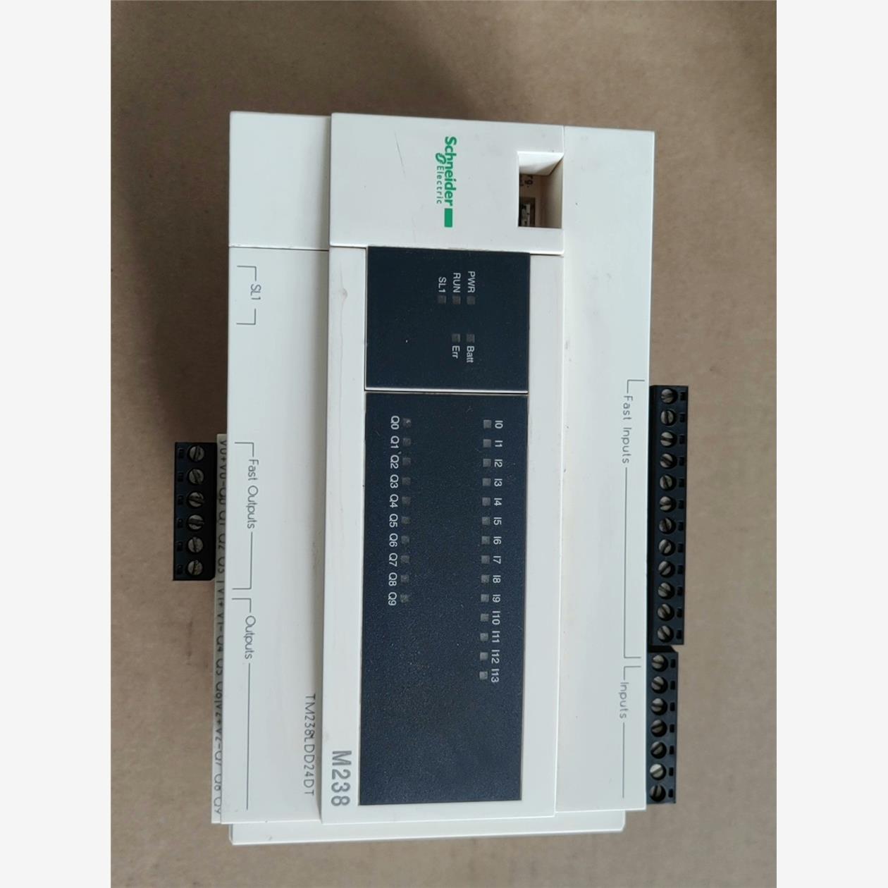 TM238L4施耐德PLC控制器