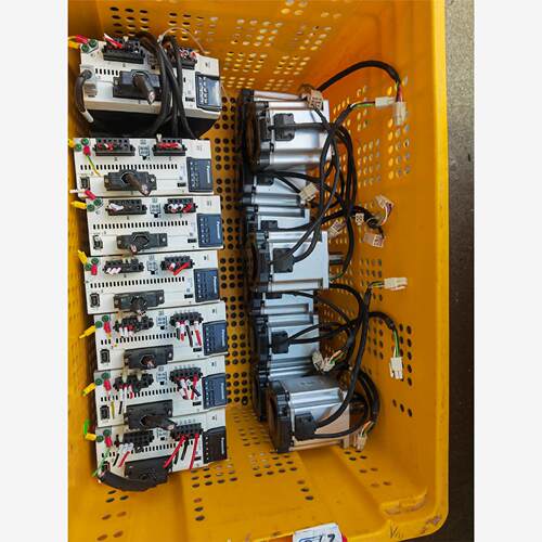 松下A6-750W伺服电机，驱
