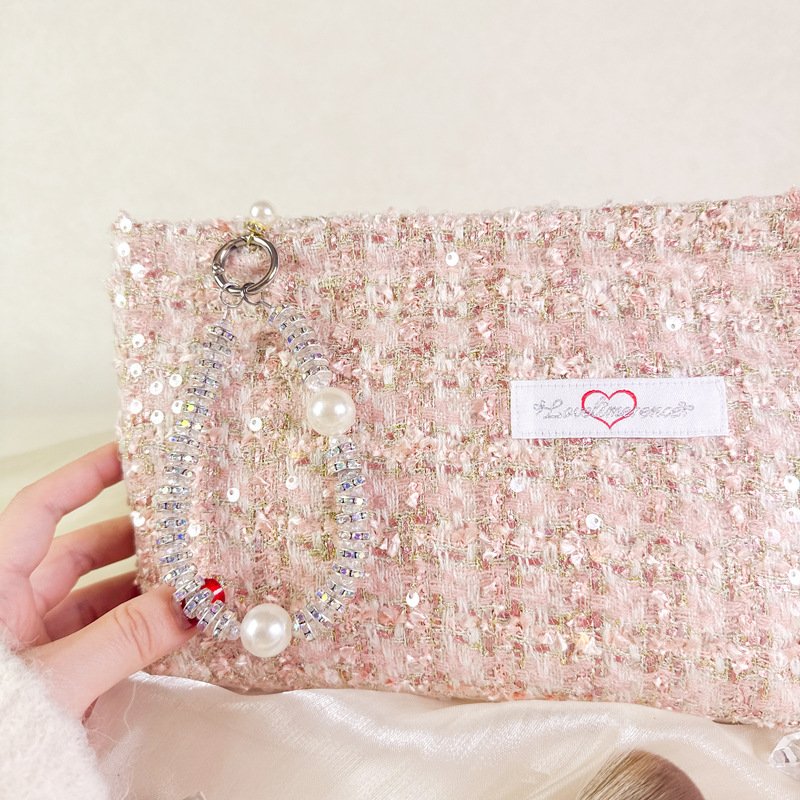 化妆包女高级感ins小香风随身便携手提手拎包大容量收纳袋洗漱包