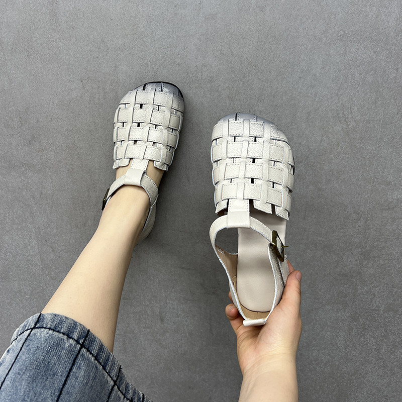 艺鞜2026年夏季新款真皮平底圆头编织休闲T字皮带扣包头凉鞋女,女鞋,罗马凉鞋,淘宝优惠券,粉丝福利购,淘宝优惠卷