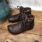 艺鞜2026秋冬新款 方头系带女靴 真皮女短靴全真皮软皮软底牛皮女鞋