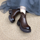 艺鞜2026年冬季 新款 真皮粗跟7cm加绒短靴后拉链圆头高跟棉靴子