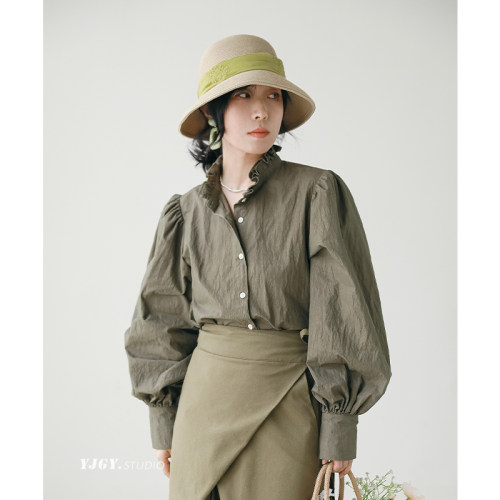 印计谷羽 衬衫女高级感轻奢宽松上衣2024春新款文艺复古衬衣F830