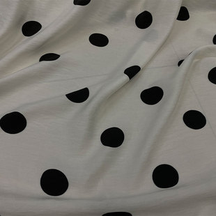白底黑色大波点天丝棉布料复古坠垂不透衬衫连衣裙子服装面料