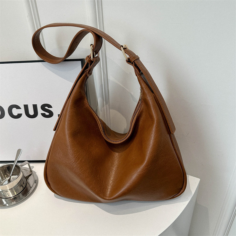 大容量包包2024新款春季百搭学生上课通勤单肩包女包高级感托特包